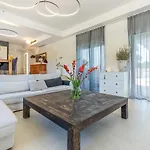 Valhalla Villa