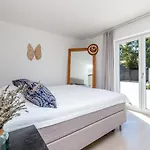 Valhalla Villa