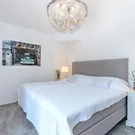 Valhalla Barat (Rovinj)
