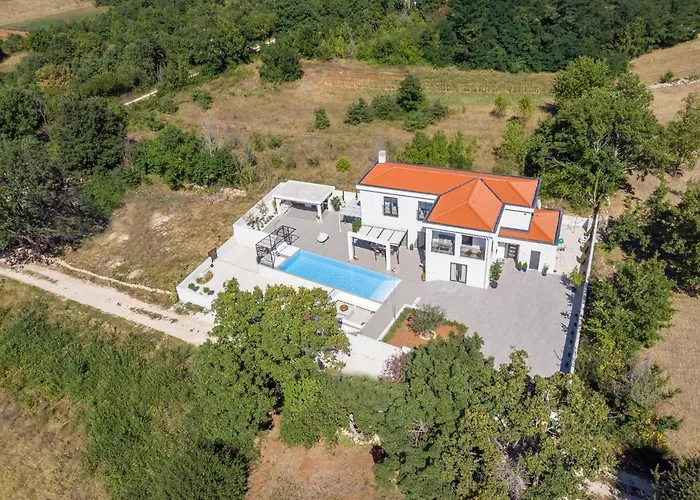 Valhalla * Barat (Rovinj)